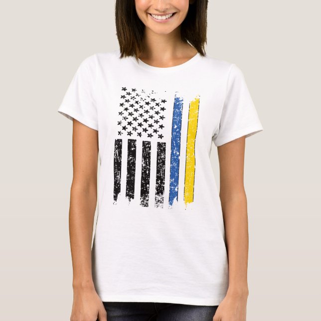 T-shirt Half Ukrainian Half American Flag Ukraine USA (Devant)