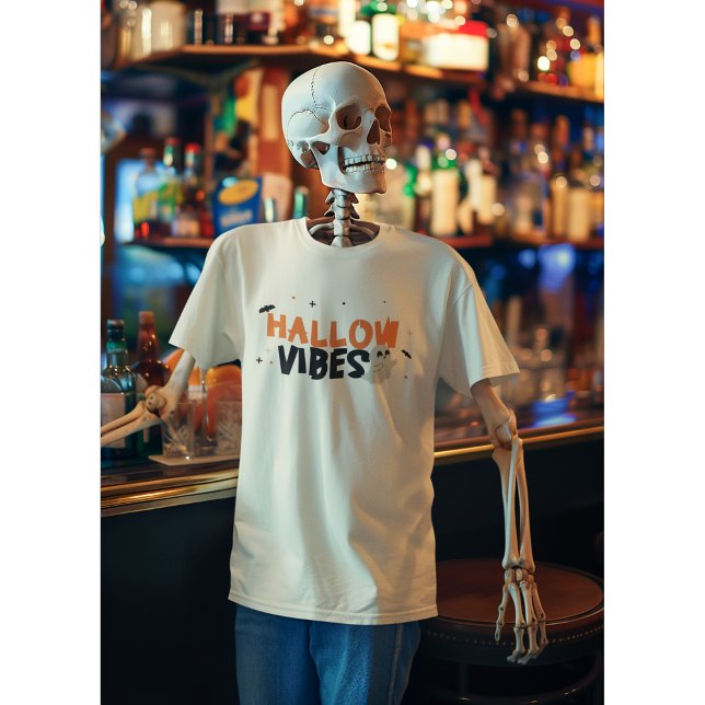 T-shirt Hallow Vibes Joli Halloween  (Créateur téléchargé)