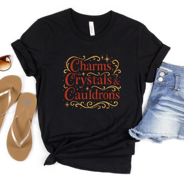 T-shirt Halloween Charmes de cuisine Crystals Cauldrons Go (Charms Crystals Cauldrons Halloween Witchy Witchcraft Pagan T-shirt)