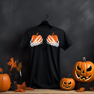 T-shirt Halloween Citrouille tenue à la main de squelette