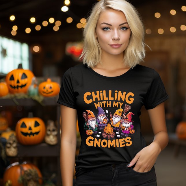 T-shirt Halloween Gnome Chillin' avec My Gnomes (Créateur téléchargé)
