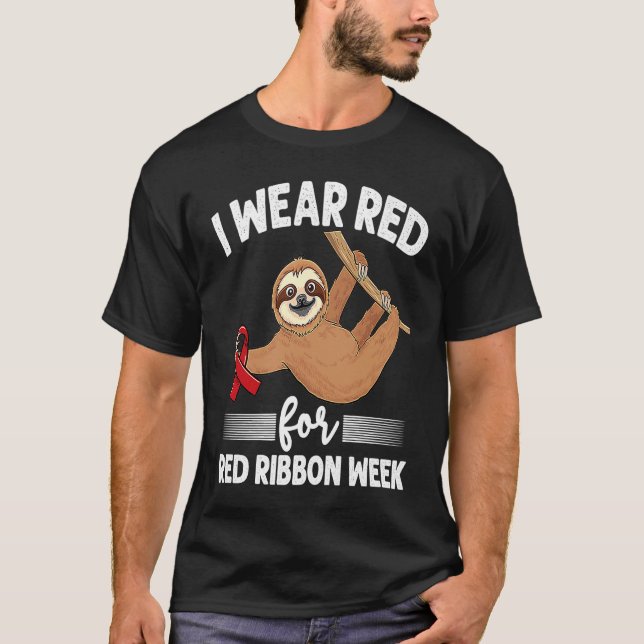 T-shirt Hanging sloth We Wear Red For Red Ribbon Week Awar (Devant)