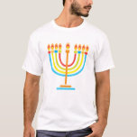 T-shirt Hanukkiah Happy Hanoukka Juive Fête Menorah<br><div class="desc">Symbole de Hanukkiah. Joyeux Hanoukka Party Juif Fête Menorah. Décoration Chanukkah de Fête Juive avec le symbole décoratif traditionnel Chanuka - hanukkiah menorah coloré, chandelier avec des bougies, étoile de David et lumières brillantes illustration. Hanoukka Festival des lumières Décoration de l'événement. Jérusalem, Israël. Vêtements et chaussures > Hommes > Vêtements...</div>