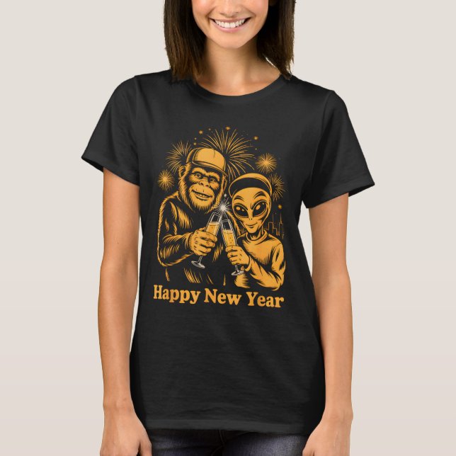 T-shirt Happy New Year Bigfoot And Alien Sasquatch Firewor (Devant)