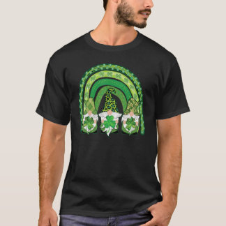T-shirt Happy St Patrick's Day Three Gnomes Shamrock Rainb