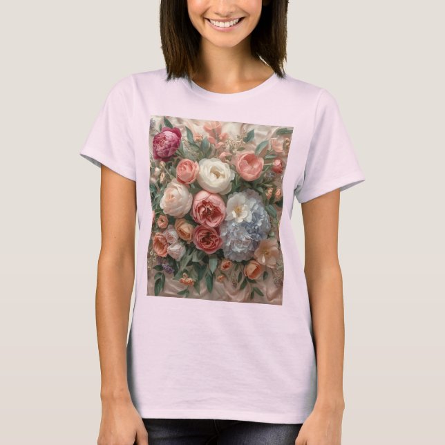 T-shirt Harmonie de Fleur Éthérée : Couture Florale Pastel (Devant)