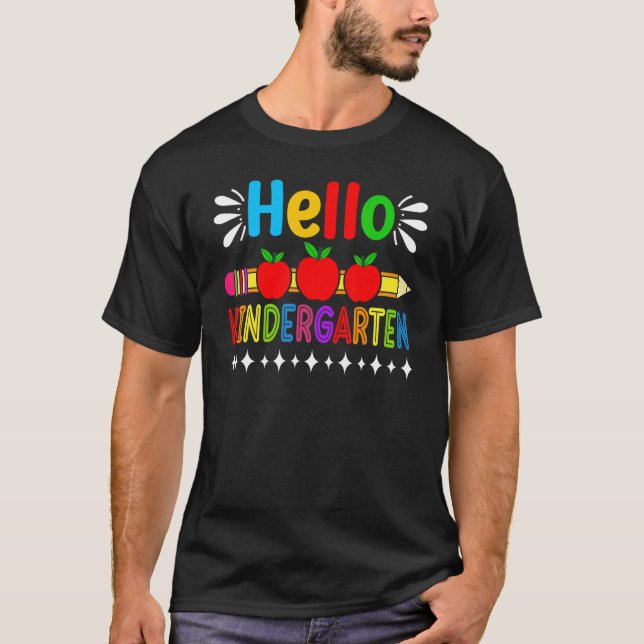 T-shirt Hello Kindergarten Team Kinder Back To School Squa (Devant)