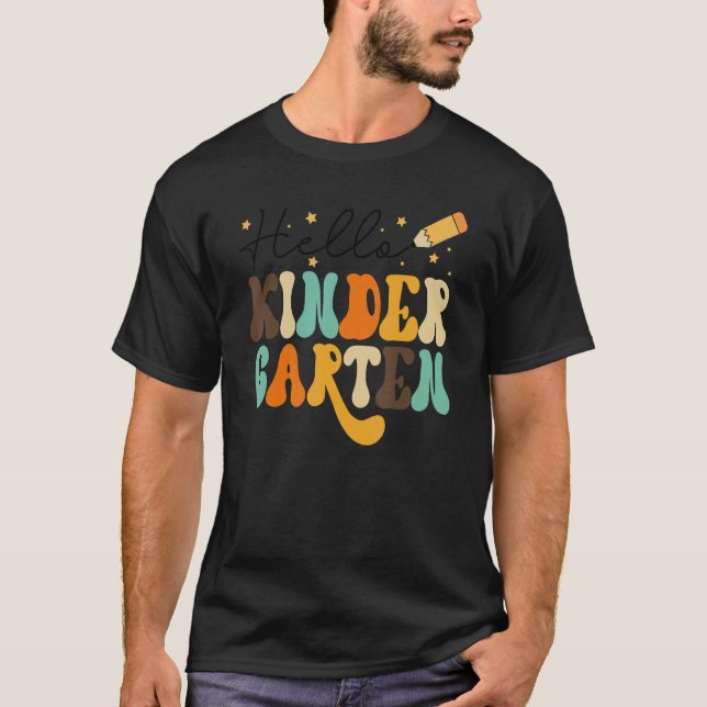 T-shirt Hello Kindergarten Team Kindergarten Enseignant Re (Devant)