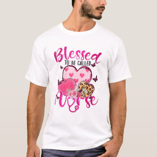 T-shirt Heureuse d'être appelée Nurse Heart