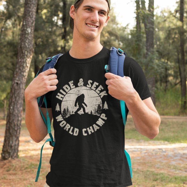 T-shirt Hide and Seek World Champ Funny Big Foot (Créateur téléchargé)