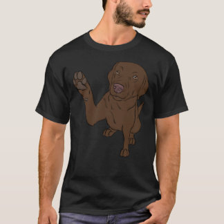 T-shirt High Five Chocolate Labrador Classic T-Shirt.png