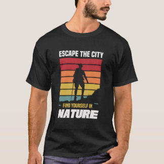 T-shirt HikingEscape The City Find Yourself In Nature