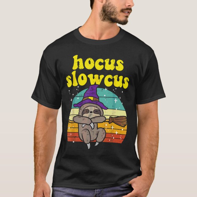 T-shirt Hocus Slowcus Sorcière Sloth Retro Cute Animal Hal (Devant)