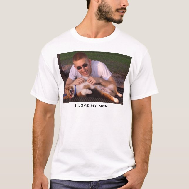 T-shirt Hoggle sur un banc (Devant)
