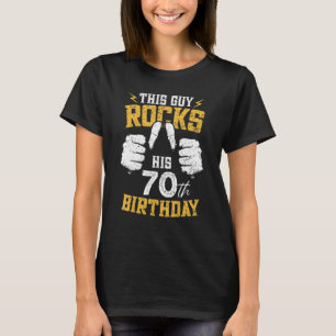 T-shirt Homme 70 Ans Ce Type Frappe Son 70ème Anniversaire