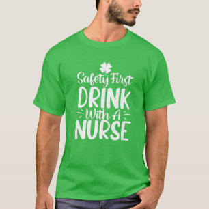 T-shirt Homme Infirmière Jour de la Saint Patrick drôle