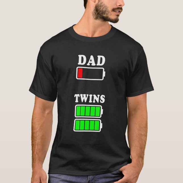 T-shirt Hommes Papa Batterie Faible Jumeaux Plein Charge P (Devant)