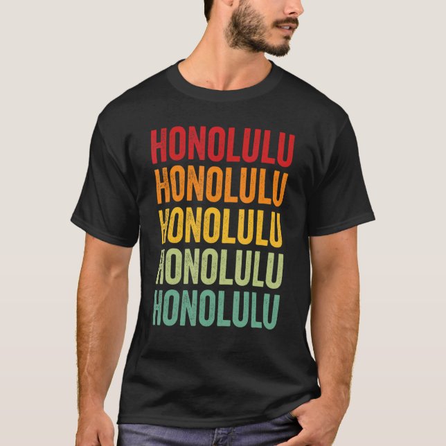 T-shirt Honolulu County Hawaii Rainbow Text Design (Devant)