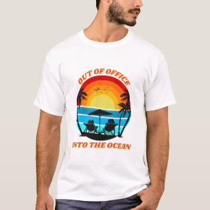 T-shirt Hors De Service Dans L'Océan Tropical