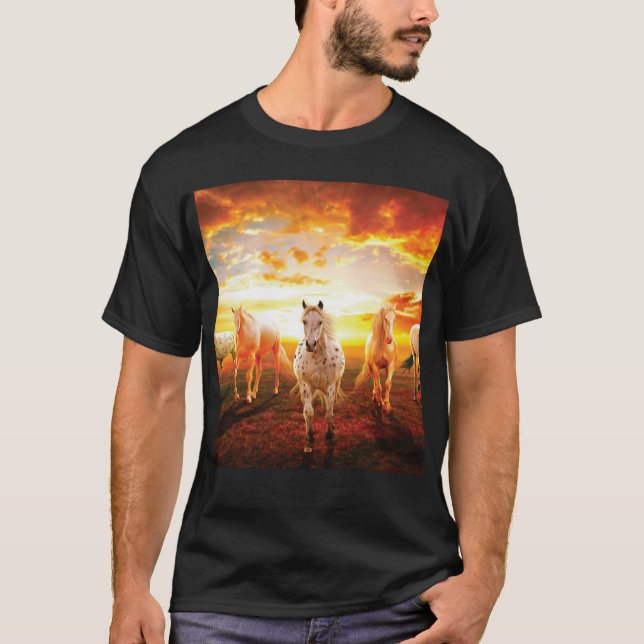 T-shirt Horses at sunset throw pillow (Devant)