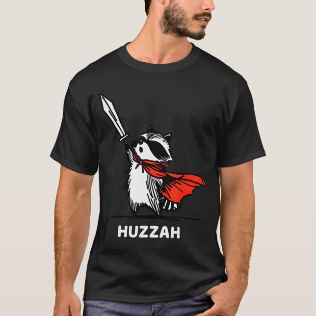 T-shirt Huzzah Raccoon Knight Funny Sword Meme Quote  (Devant)