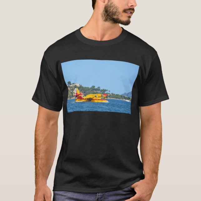 T-shirt Hydravion en roulage sur l'eau. (Devant)
