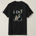T-shirt I DO Fiançailles Ring Couple Nom photo Minimaliste<br><div class="desc">I DO Fiançailles Ring Couple's Photo and Names Minimalist Happy and Fun T-Shirt. Célébrez votre événement spécial avec cette mignonne T-Shirt. Tous les textes sont pré-arrangés pour que vous puissiez changer facilement et rapidement avec vos propres détails.</div>