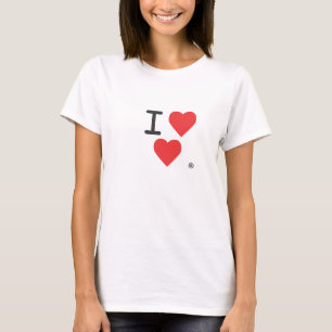 T-shirt I habillement de coeur de Luv