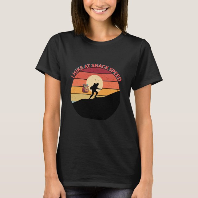 T-SHIRT I HIKE AT SNACK SPEED CHILL TRAIL WALKER TEE (Devant)