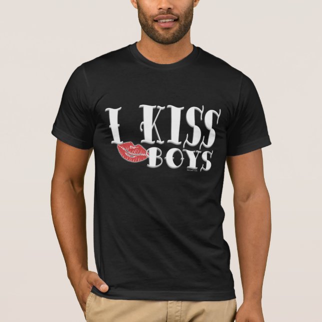 T-shirt I Kiss Boys (Dark) (Devant)