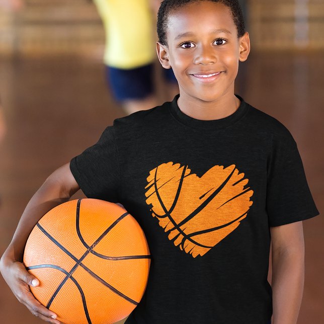 T-shirt I Love Basketball avec forme de coeur (Créateur téléchargé)