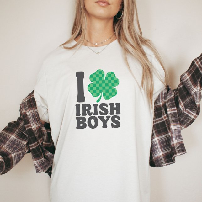 T-shirt I Love Irish Boys Funny Shamrock Jour de la Saint  (Créateur téléchargé)