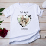 T-shirt I Love My Cat Personalized Heart Pet Photo<br><div class="desc">Emportez votre meilleur ami avec vous partout où vous allez avec cette chemise amoureux des chiens photo pour animaux de compagnie personnalisée ! Un must pour chaque amoureux des chats, chat maman et chat papa ! Une tournure amusante sur I Love My Cat, cette chemise citation "I Love My Cat"...</div>