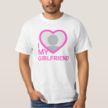 T-shirt I Love My Girlfriend Photo<br><div class="desc">Créez votre propre chemise rose fuchsia I Love My Girlfriend Photo Text T-Shirt avec ce modèle chemise moderne et drôle avec une police sans serif moderne cool et photo de petite amie dans un coeur rouge immense. Ajoutez votre propre photo, votre nom ou tout texte personnalisé. Vous pouvez facilement changer...</div>