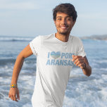 T-shirt I Love Port Aransas Cute Texas Beach<br><div class="desc">J'adore le t-shirt Port Aransas avec une photo en forme de coeur mignonne du bord de mer du Texas. De belles eaux côtières de l'océan me rendent heureux en vacances d'été. Un mignon tee-shirt de gardien.</div>