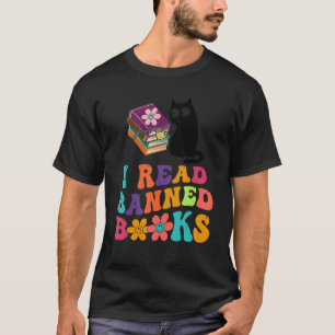 T-shirt I Read Banned Books Black Cat Reader Bookworm Wome