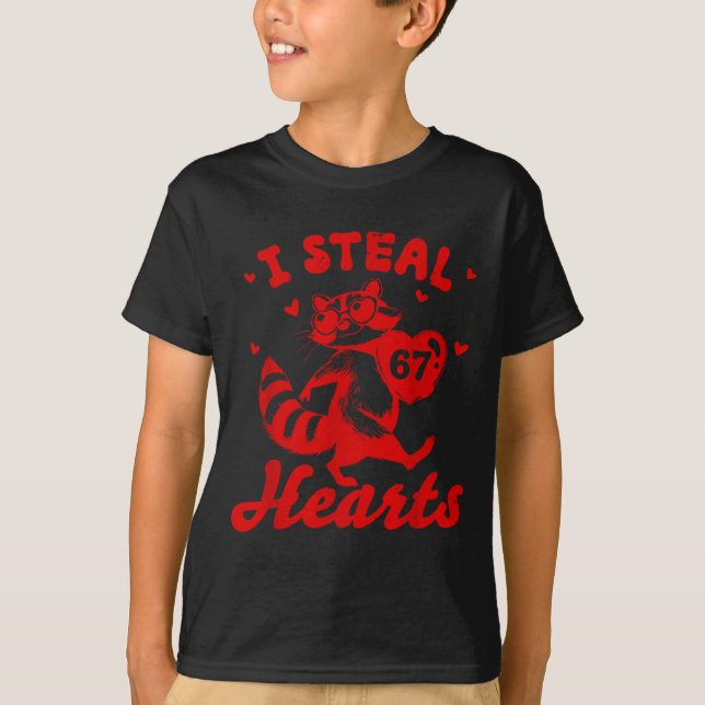 T-shirt I Steal 67 Hearts Funny 67 Valentine Raccoon Men B (Devant)