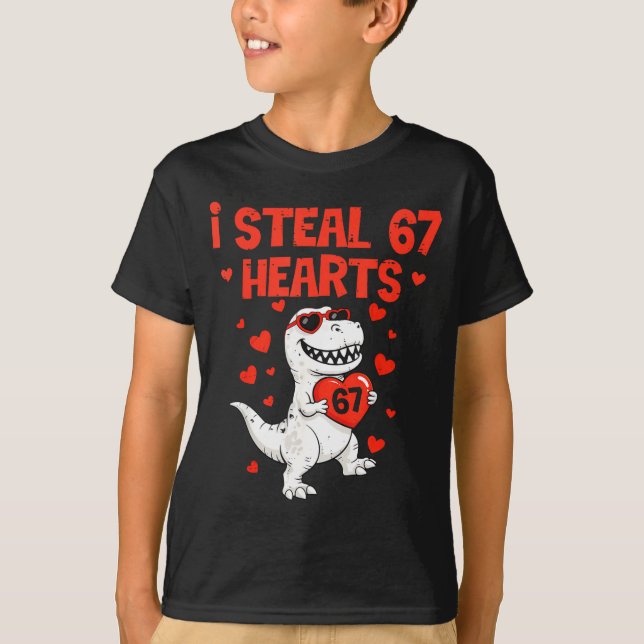T-shirt I Steal Hearts 67 Valentine’s Day 6 7 Meme Heart M (Devant)
