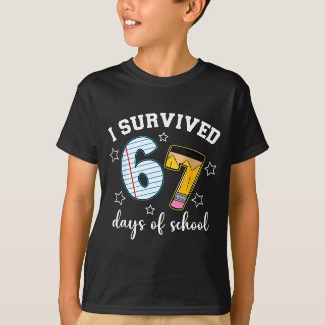 T-shirt I Survived 67 Days Of School Funny Meme Teacher St (Devant)