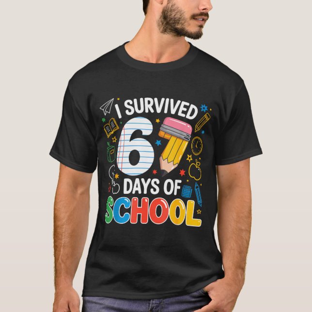 T-shirt I Survived 67 Days Of School Funny Meme Teacher St (Devant)