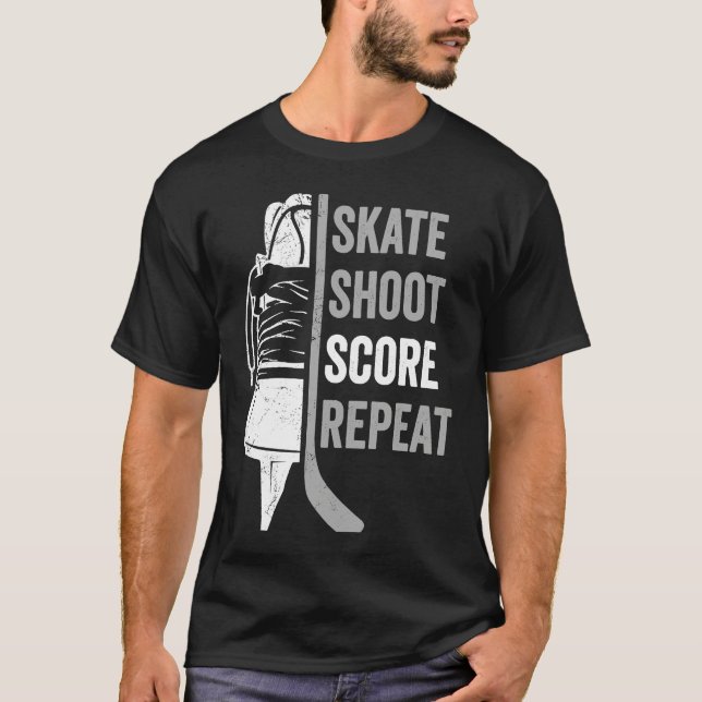 T-shirt Ice Hockey Player Coach Skate Shoot Score Repeat (Devant)