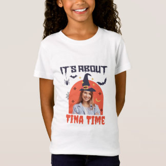 T-Shirt Il s'agit de Red & Dark Ado Editable Halloween