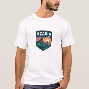 T-shirt Illustration de l'insigne du coucher de soleil du
