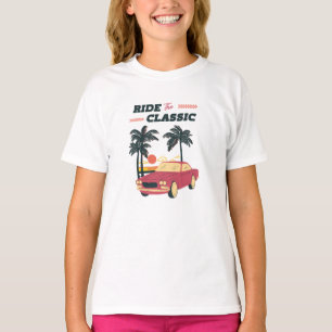 T-shirt Illustration de plage voiture classique rétro