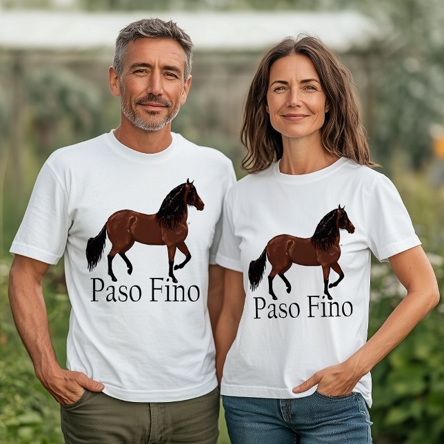 T-shirt Illustration du Cheval Paso Fino Equestrian (White t-shirt with Paso Fino horse illustration and bold text “Paso Fino,” modeled by man and woman,)