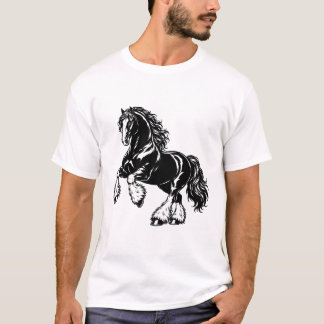 T-shirt Illustration en noir et blanc d'un puissant cheval