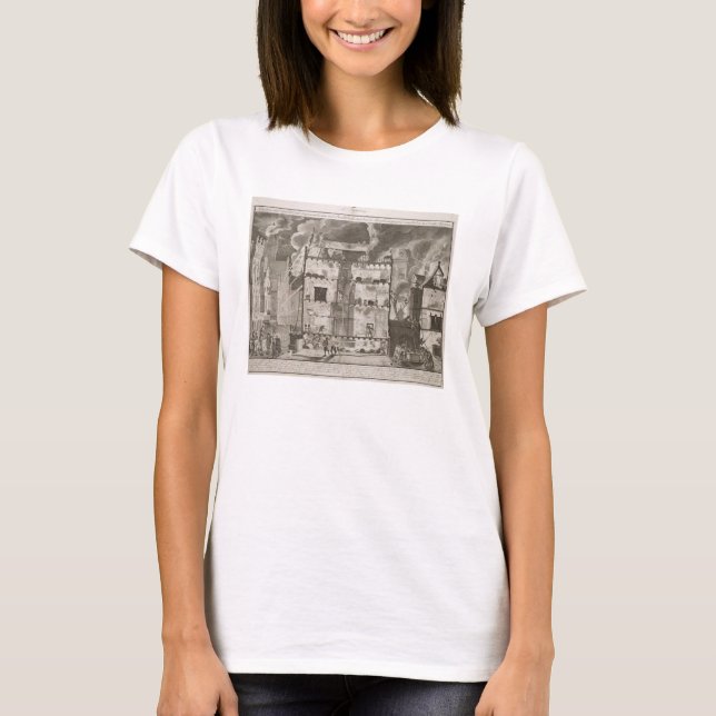 T-shirt Illustration showing new long fire hoses could (Devant)