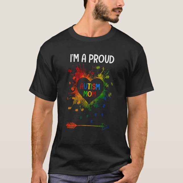 T-shirt I'm A Proud Autism Mom Autism Awareness Month Moth (Devant)