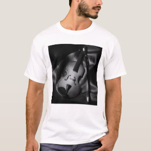 T-shirt Image en noir et blanc d'un violon nature morte