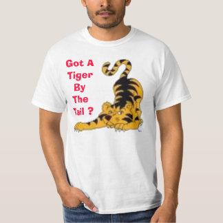 T-shirt images, obtenues un tigre par la queue ? , Laura